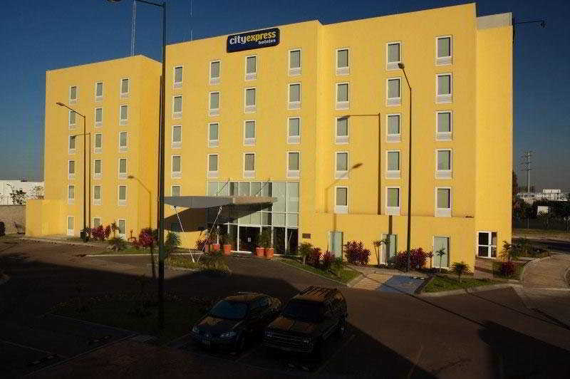 City Express By Marriott Irapuato Eksteriør bilde